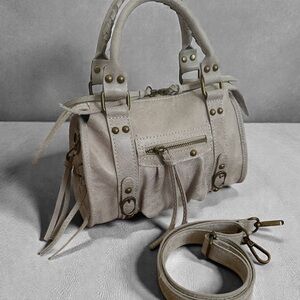 Elegant Cream Handbag
